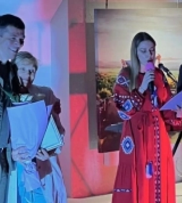 У Рівному медсестер та медбратів привітали з професійним святом. ФОТО