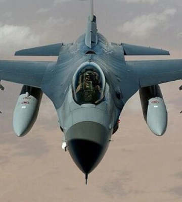 Україна хоче отримати від союзників 40-50 винищувачів F-16, - радник міністра оборони Сак
