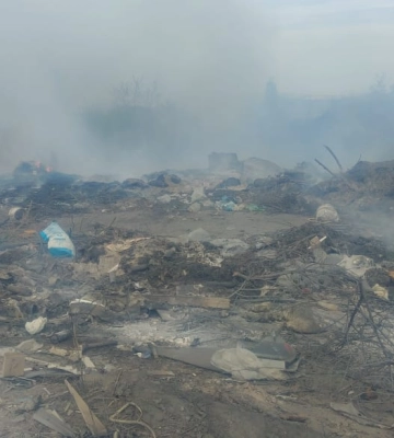 У селі неподалік Рівного горіло сміттєзвалище