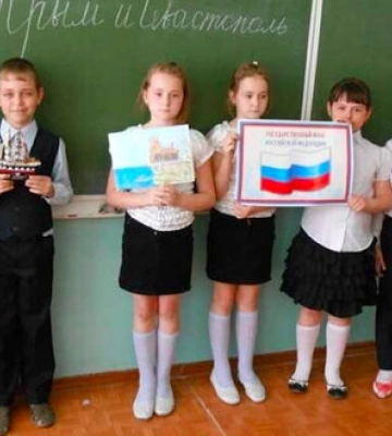 В окупованому Криму скасували масові урочистості на завершення навчального року