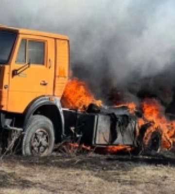 В Ужгороді загорівся вантажний автомобіль: вогнем знищено 25 кілограмів вугілля