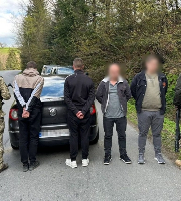 Прикордонники зупинили чергову схему переправлення військовозобов’язаних чоловіків за кордон