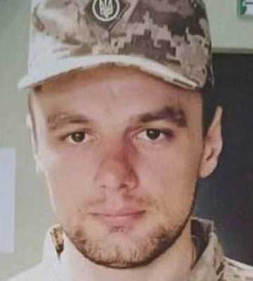 До останнього подиху боровся за Батьківщину: на Волині в останню дорогу провели Героя Володимира Петрука