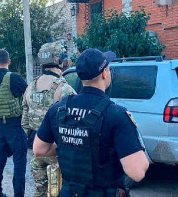 На Дніпропетровщині викрили масштабну схему ухиляння від військової служби