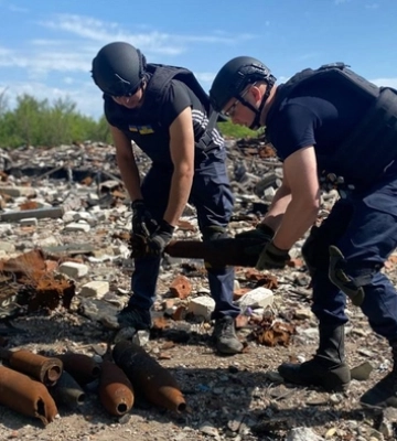На Донеччині волинські піротехніки майже за тиждень вилучили понад 300 боєприпасів 