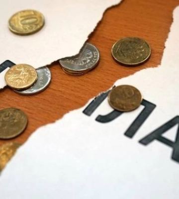 Кабмін погодив виплату заборгованої заробітної плати вчителям із Харківщини та Херсонщини