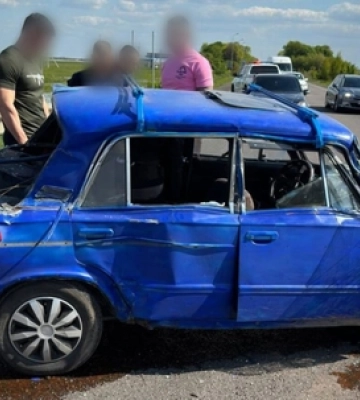 У Луцькому районі водій ВАЗу в&#039;їхав у відбійник 