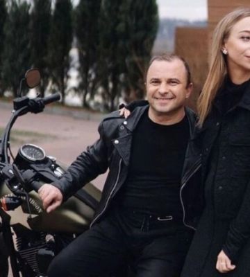 Зая захотіла – Вітя зробив: Павлік потрапив у скандал через спецперепустку для дружини