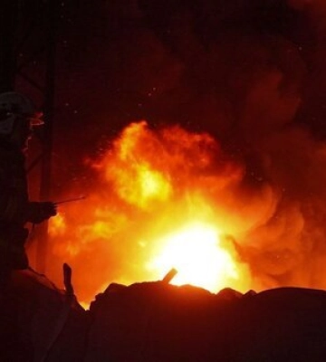 Росіяни вдарили по Миколаєву: у місті виникли пожежі