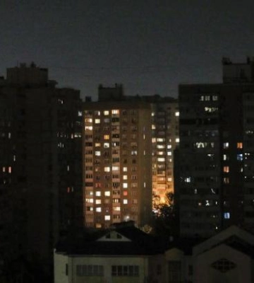 Жителів Полтавщини просять заощаджувати світло у вечірні години