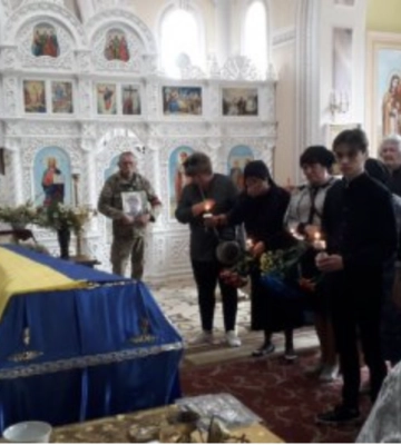 У Сумах попрощалися з добровольцем Олегом Одненком