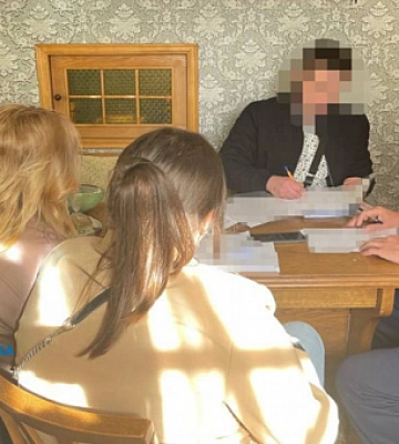 Двух служащих Днепровского горсовета подозреваются в растрате свыше4,3 миллиона гривен
