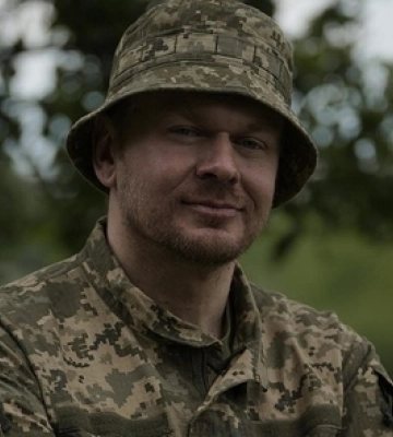«Це дуже почесно», – Сашко Положинський про рік у ЗСУ