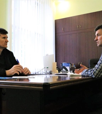 В Закарпатській ОВА обговорили програму для осіб з інвалідністю