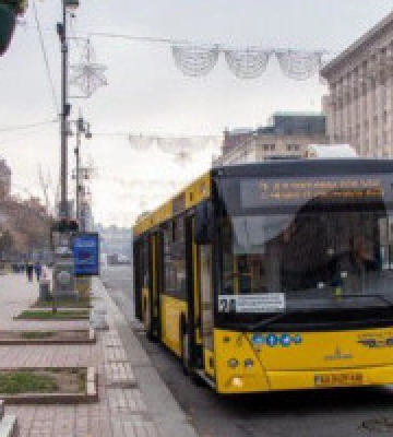 У Києві з наступного тижня наземний транспорт у разі оголошення тривоги довозитиме пасажирів до найближчого укриття