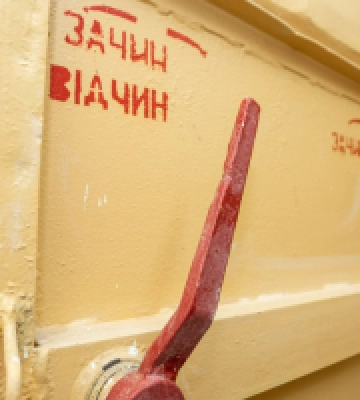 Через скарги містян у Києві обіцяють перевірити та відкрити всі укриття