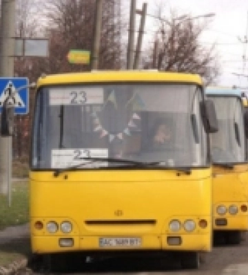 У Луцьку петицією просять відновити два автобусні маршрути