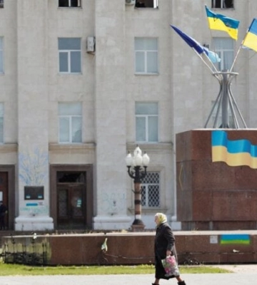 «Отец принес на руках в больницу». Российские оккупанты обстреляли Херсонскую область, погиб ребенок