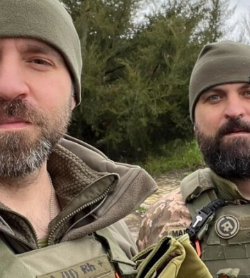 «ВСУ — лучший туроператор Украины». Казарин и Мацарский рассказали самый простой и действенный способ, как мужчинам выехать&amp;hellip;