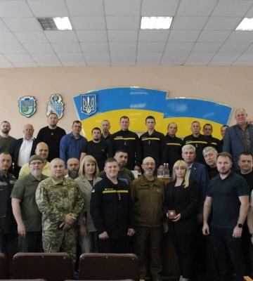 Резніков з відзнаками приїхав до Дніпропетровщини: кого він нагородив