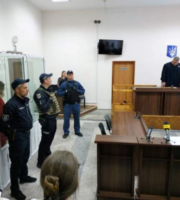Жорстоке вбивство сім&#039;ї з дитиною на Чернігівщині: суд заарештував усіх підозрюваних