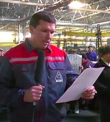 В Мелитополе на праймериз “единой россии” идет “директор-рогоносец” (фото, видео)