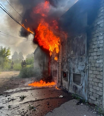 Внаслідок російського обстрілу Донеччини двоє людей загинули, зафіксували численні руйнування