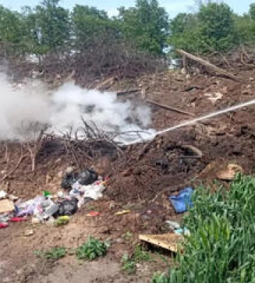 Минулої доби в області загасили десяток пожеж на відкритій території 