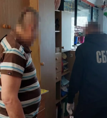 СБУ затримала у Полтаві чоловіка, який закликав до насильницького захоплення державної влади в Україні