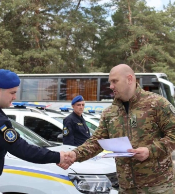 &quot;Активіст&quot; з Дніпра під час війни відсиджується за кордоном та критикує  голову ДніпроОВА за допомогу Нацгвардії