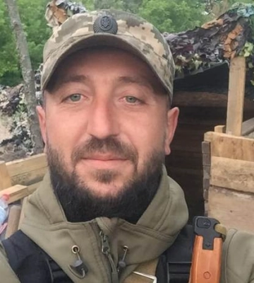 У Острозі вдома помер військовослужбовець Тарас Латишев