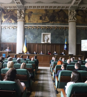 У Львові заступник прокурора крав гроші на ремонті приміщення обласної прокуратури