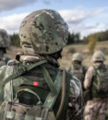 До 5 000 украинских военных тайно прошли обучение в Швеции - The Times
