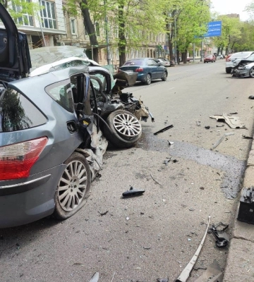 В Одесі сталася нищівна ДТП — багато постраждалих