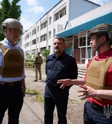 Французький посол відвідав Слов&#039;янськ, Краматорськ та Ізюм: подробиці