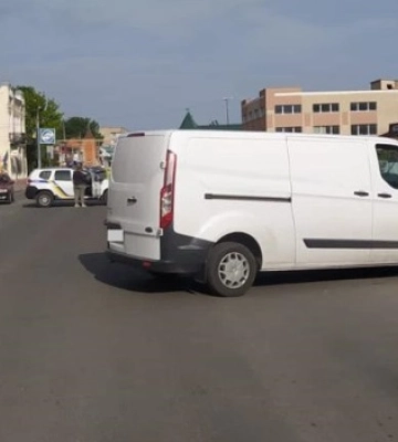 На Одещині мікроавтобус збив мотоцикліста — постраждалого ушпиталили