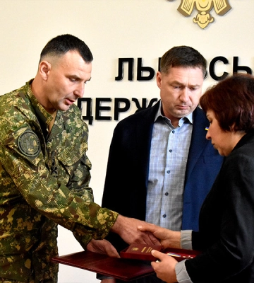 На Львівщині передали нагороди родинам загиблих захисників