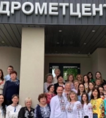 Волинський обласний центр з гідрометеорології підтримує українську культуру
