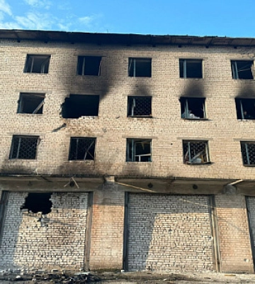 Полиция Кривого Рога документирует последствия ракетного удара: есть пострадавшие