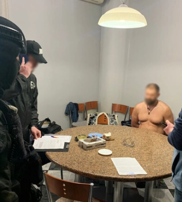 Збували також у Полтаві: у Дніпрі викрили учасників наркосиндикату з щомісячним багатомільйонним оборотом
