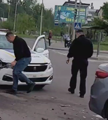 У Рівному на Чорновола сталась ДТП (ВІДЕО)