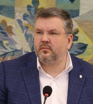 На сесії не підтримали питання про тимчасове здійснення повноважень міського голови Андрієм Карповим