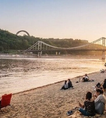 В КГГА ответили, планируют ли открывать пляжный сезон