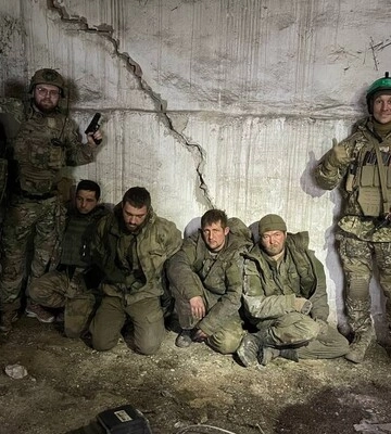 Под Бахмутом Россия ежедневно теряет по батальону — Резников