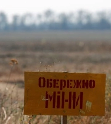 На Харківщині чоловік, який намагався знешкодити вибухівку, втратив палець