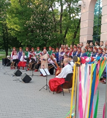 У полтавському парку Незалежності піснями й майстер-класами відзначили День вишиванки та День музеїв