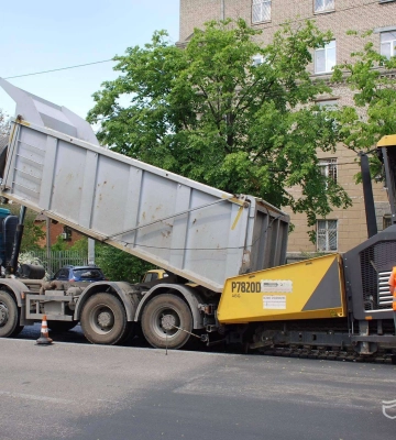 У Дніпрі ремонтують проспект Гагаріна (Фото)
