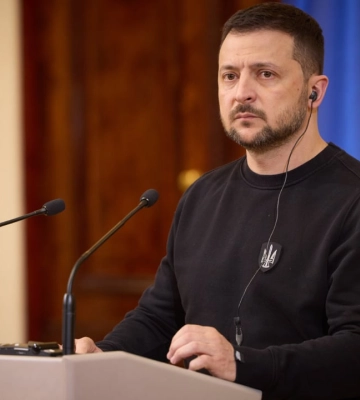 Ничего живого нет: Зеленский сравнил Бахмут с Хиросимой после Второй мировой войны