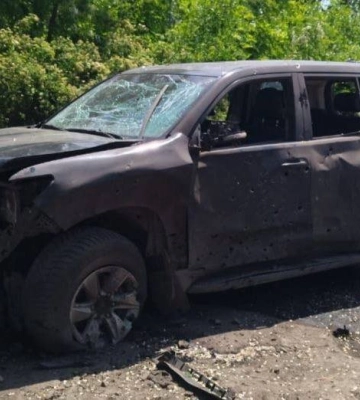 Ворог атакував Дніпропетровщину дроном та випустив понад 40 снарядів: є руйнування