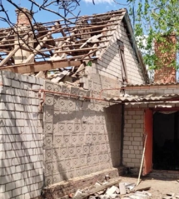 Ворог обстріляв дві громади на Дніпропетровщині, є руйнування